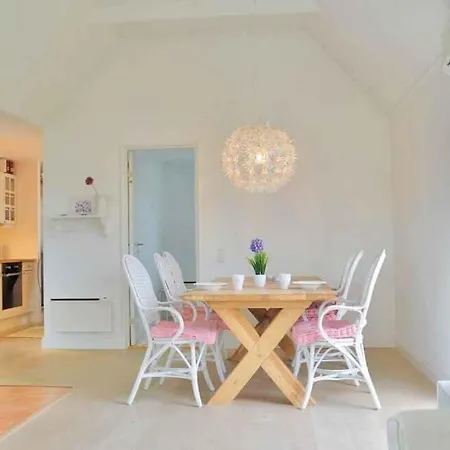Modern Close To The Beach *